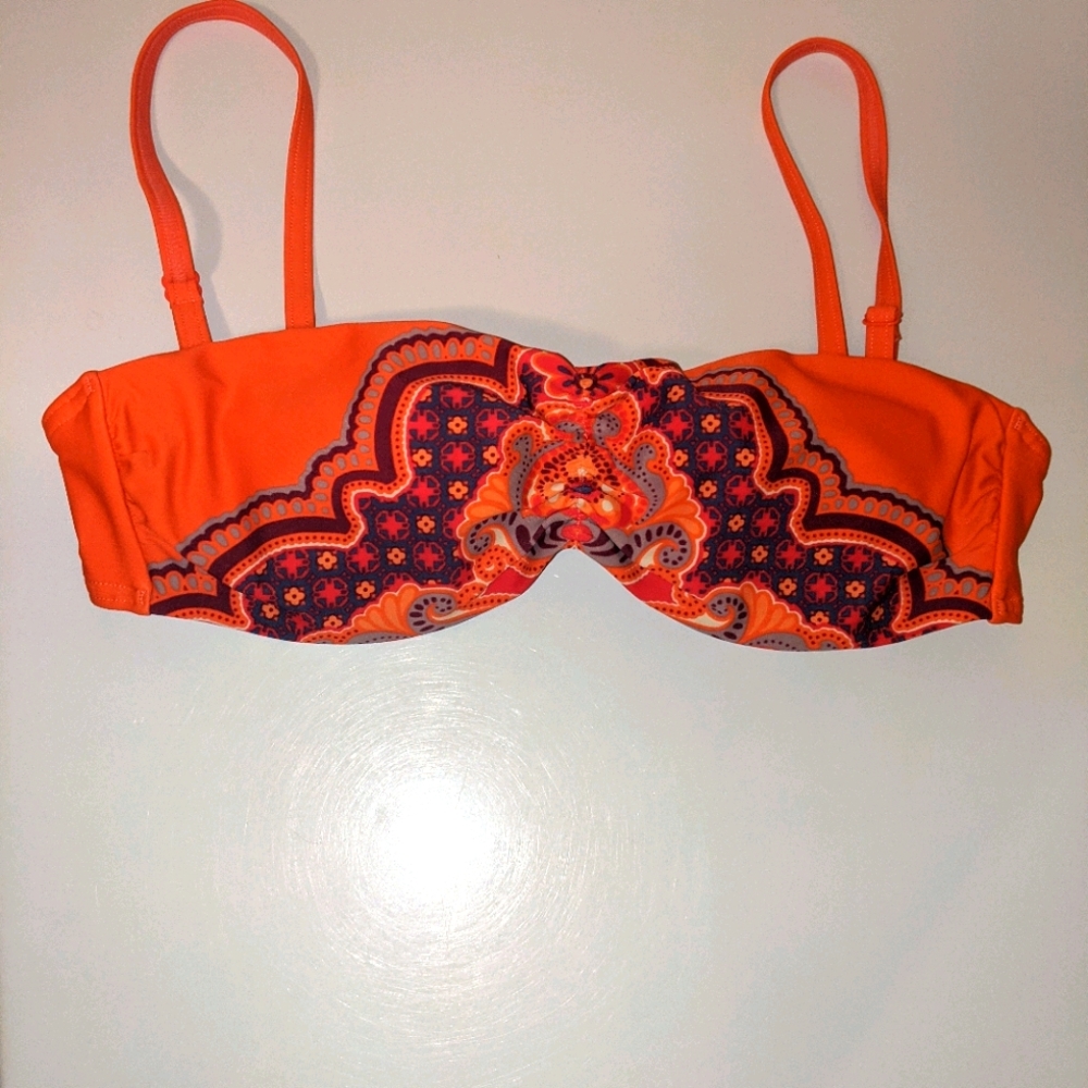 🎉Host Pick!!🎉 NWOT Prana Swim Top